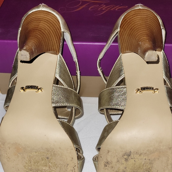 Fergie, size 8 champagne color heels. - Picture 5 of 6